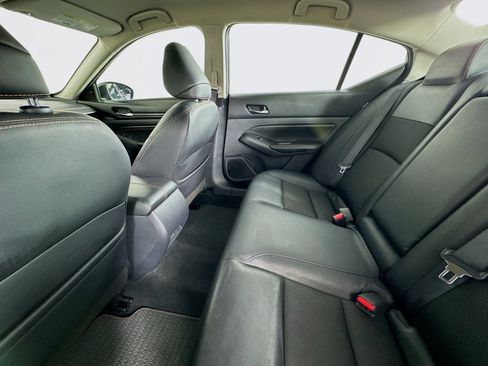 Used 2021 Nissan Altima 2.5 SR FWD image 23
