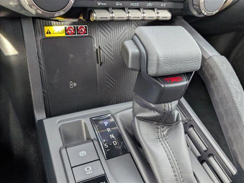 New 2025 Toyota Tacoma TRD Off-Road image 20