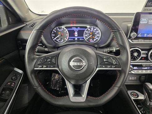 Used 2024 Nissan Sentra SR FWD image 27