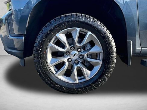 Certified 2021 Chevrolet Silverado 1500 RST RWD image 10
