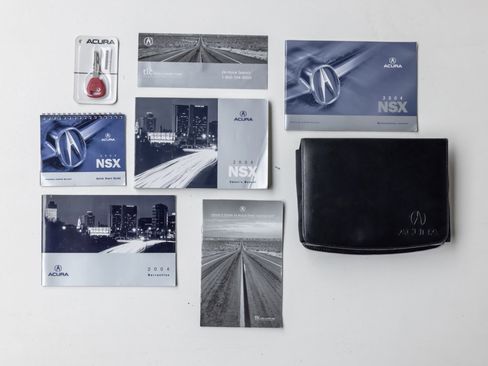 Used 2004 Acura NSX T image 34