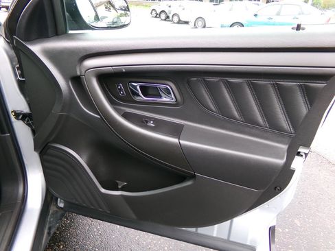 Used 2019 Ford Taurus Police Interceptor AWD image 29