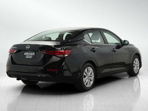 Used 2024 Nissan Sentra S image 5