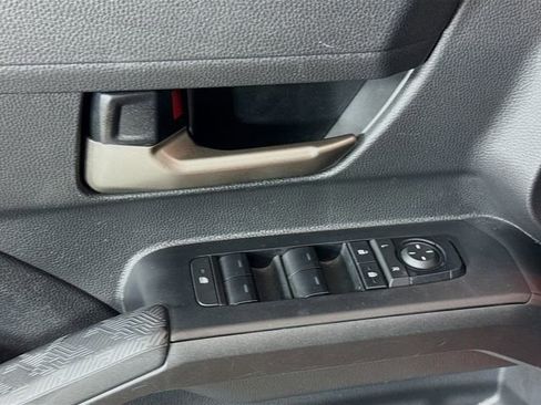 Certified 2024 Toyota Tacoma 2WD Double Cab image 19