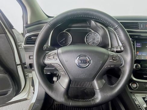 Used 2022 Nissan Murano SV w/ SV Midnight Edition Package image 12