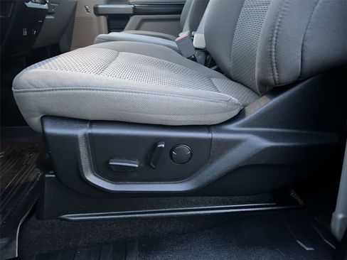 Used 2019 Ford F150 XLT w/ Equipment Group 302A Luxury image 12