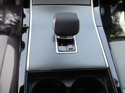 New 2026 Land Rover Range Rover Velar S AWD/4WD image 13