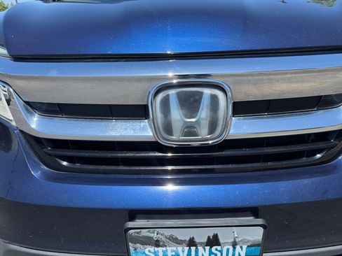Used 2019 Honda Pilot Touring image 22