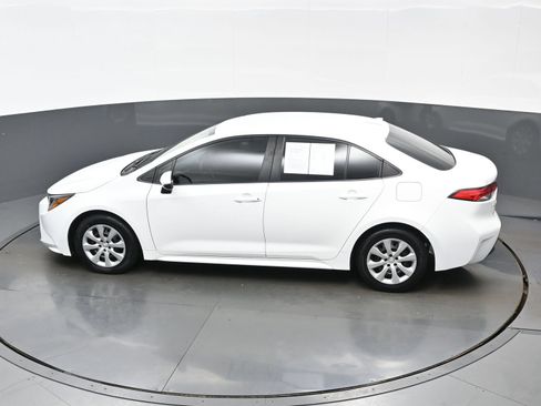 Used 2024 Toyota Corolla LE FWD image 35