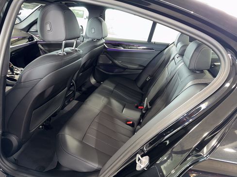 Used 2023 BMW 540i w/ M Sport Package RWD image 15