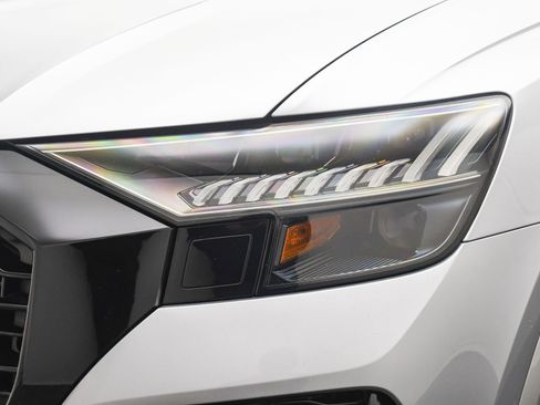Used 2021 Audi RS Q8 w/ Black Optic Package image 29