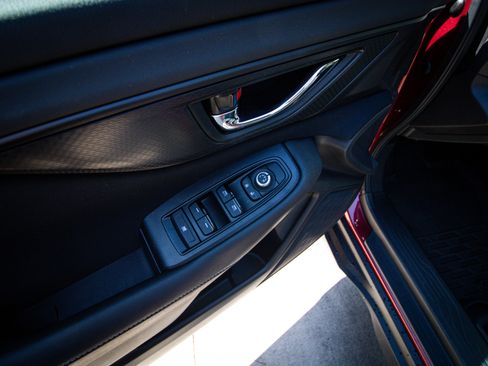 Used 2025 Subaru Outback Premium image 15