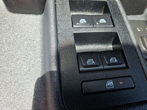 Used 2025 Ford Bronco Big Bend image 22