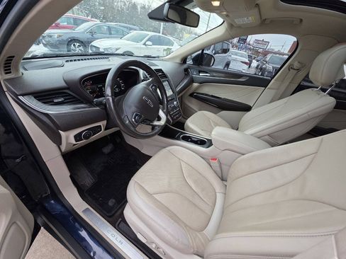 Used 2017 Lincoln MKC Reserve AWD/4WD image 10