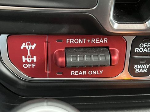 Used 2023 Jeep Wrangler Unlimited Rubicon w/ Steel Bumper Group AWD/4WD image 27