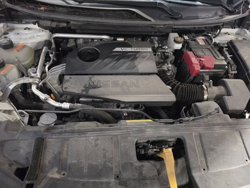 Used 2025 Nissan Rogue SV AWD/4WD image 9