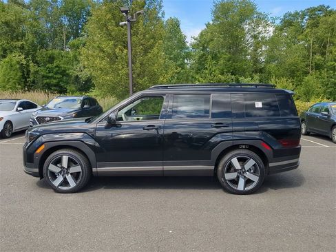 Used 2024 Hyundai Santa Fe Limited image 6