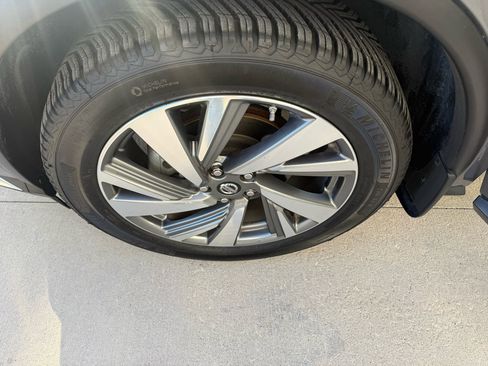 Used 2019 Nissan Murano SL w/ SL Technology Package image 10