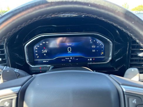 Used 2023 Chevrolet Silverado 1500 LT AWD/4WD image 33