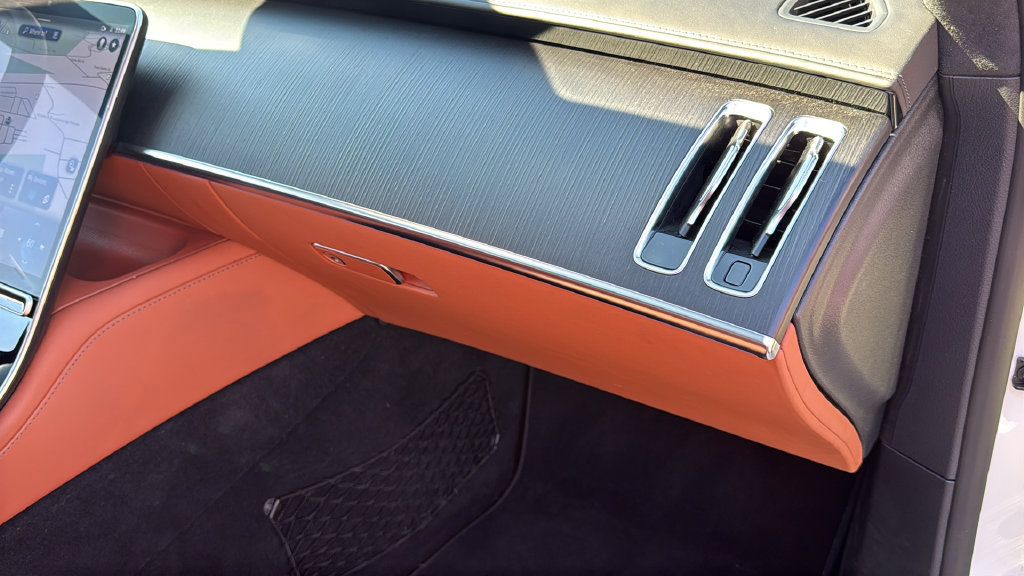 Certified 2023 Mercedes-Benz S 500 4MATIC image 12