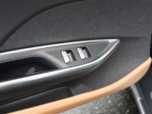 Used 2024 Lucid Air Touring AWD/4WD image 11
