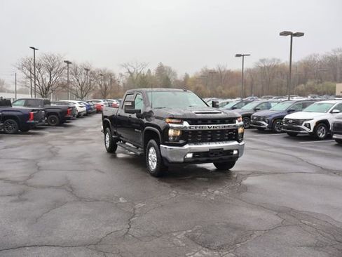 Used 2022 Chevrolet Silverado 2500 LT w/ Convenience Package AWD/4WD image 11