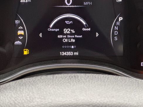 Used 2015 Jeep Grand Cherokee Limited image 19