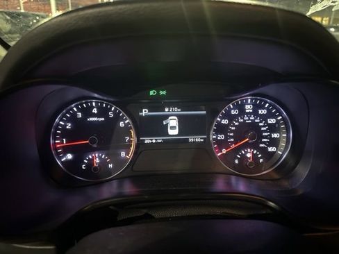 Certified 2023 Kia Forte LXS w/ LXS Technology Package image 14