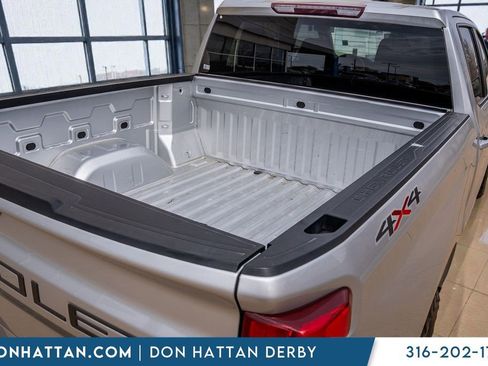 Used 2021 Chevrolet Silverado 1500 RST AWD/4WD image 32