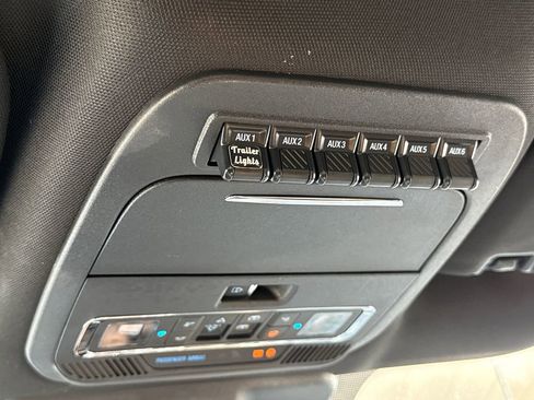 Used 2024 Ford F350 Lariat w/ Lariat Ultimate Package image 29