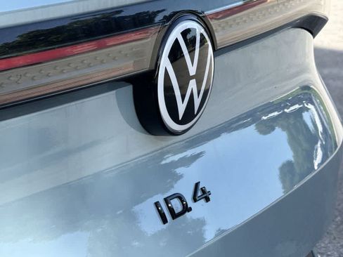 New 2026 Volkswagen ID.4 Pro S AWD/4WD image 10