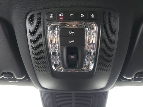 Certified 2026 Mercedes-Benz GLS 450 4MATIC image 25