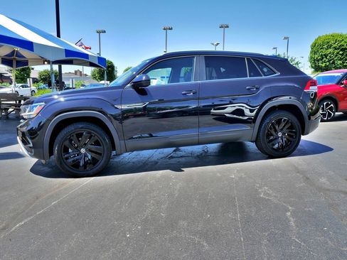 Used 2021 Volkswagen Atlas Cross Sport SE AWD/4WD image 8