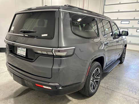 New 2026 Jeep Grand Wagoneer 4WD image 6