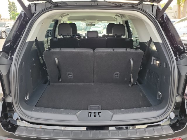 Used 2026 Ford Explorer Active RWD image 21