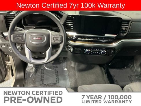 Used 2026 GMC Sierra 1500 SLE w/ Preferred Package RWD image 12