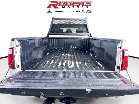 Used 2015 Ford F350 XLT w/ Camper Package image 22