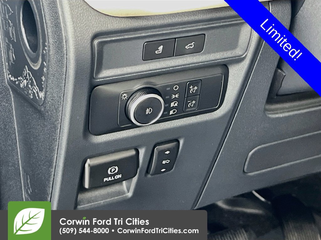 Used 2022 Ford Expedition Max Limited AWD/4WD image 20