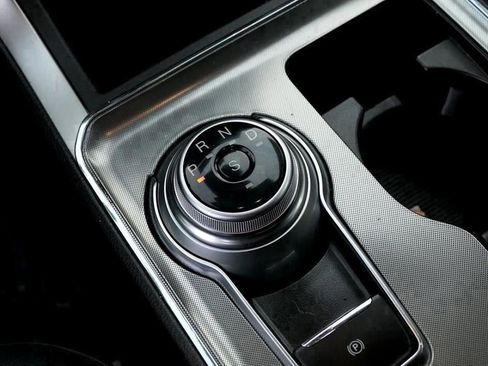 Used 2023 Ford Edge SEL w/ Sport Appearance Package image 33