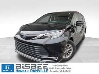 Used 2022 Toyota Sienna XLE 360° Tour