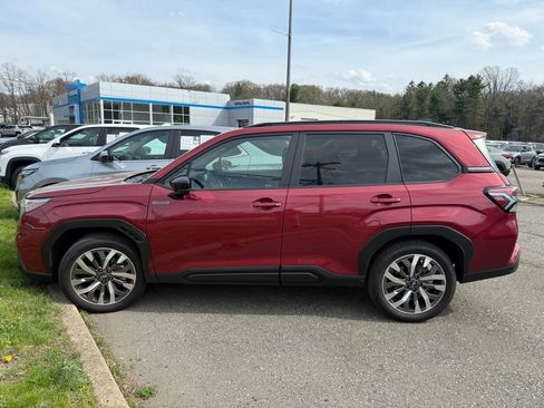 Used 2025 Subaru Forester Touring AWD/4WD image 20