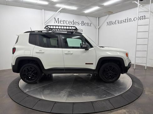 Used 2018 Jeep Renegade Trailhawk AWD/4WD image 5