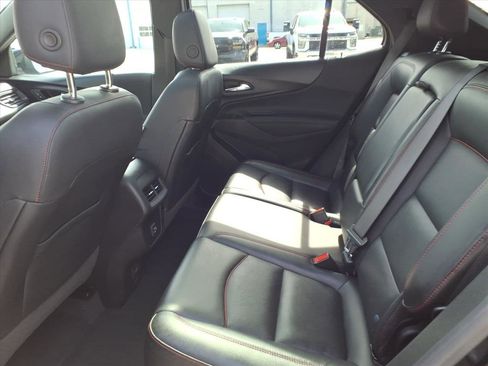 Used 2022 Chevrolet Equinox RS w/ RS Leather Package image 26