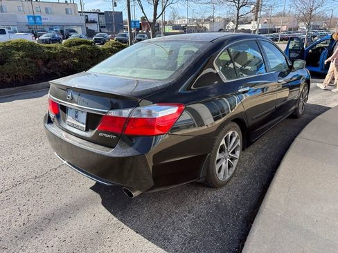 Used 2014 Honda Accord Sport image 6