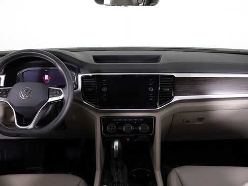 Used 2023 Volkswagen Atlas SE w/ Panoramic Sunroof Package AWD/4WD image 41