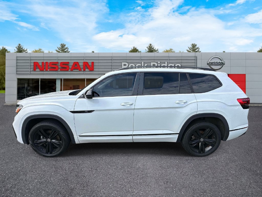 Used 2023 Volkswagen Atlas SEL R-Line AWD/4WD image 7