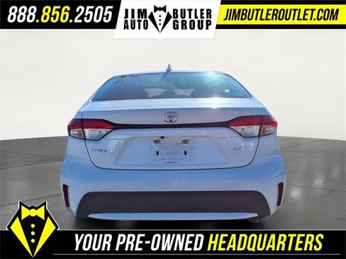 Used 2022 Toyota Corolla LE image 22
