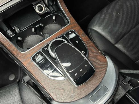 Certified 2019 Mercedes-Benz GLC 350e 4MATIC image 35