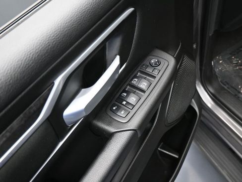 Used 2023 RAM 1500 Big Horn AWD/4WD image 14