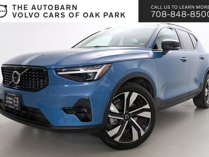 Used 2023 Volvo XC40 B5 Ultimate w/ Protection Package Premier